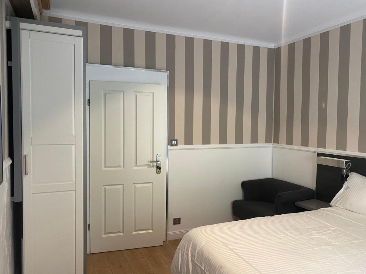 Residence Des Fleurs Hombourg-Haut Bagian luar foto