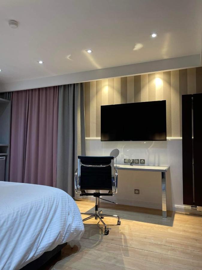 Residence Des Fleurs Hombourg-Haut Bagian luar foto